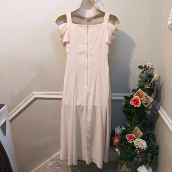 Vintage Scott McClintock Pale Pink Off Shoulder Special Occasion Chiffon Gown - Picture 4 of 8